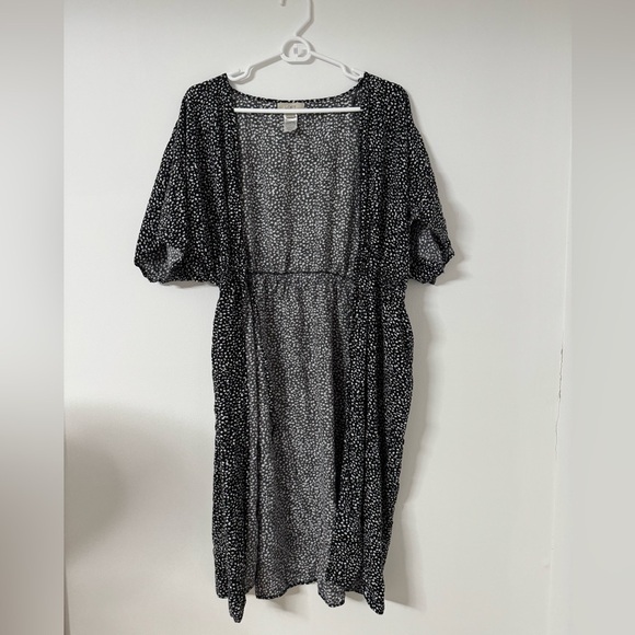 LOFT Other - LOFT blue and white printed swim cover up